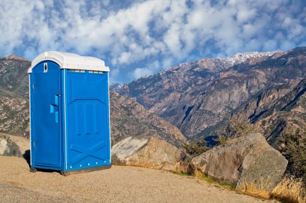 Portable Toilet Options We Offer in Lake Royale, NC